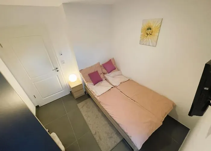 85qm Neubau-wohnung Fuer 5-6 Personen, 2 Badezimmer & 3 Schlafzimmer Hörstel